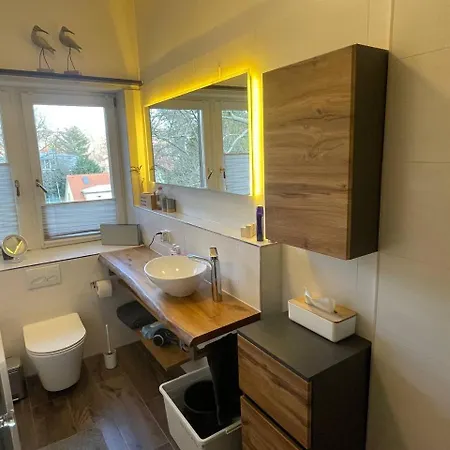 Apartment Dachgeschosswohnung Mit Zwei Schlafzimmern Dresden